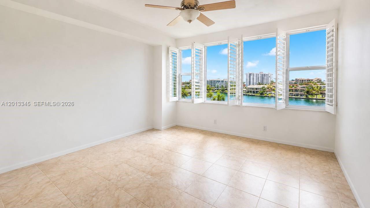 CORAL RIDGE TOWERS NORTH - Residential