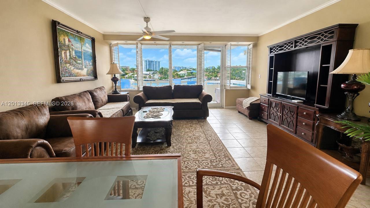 3200 NE 36th St 504