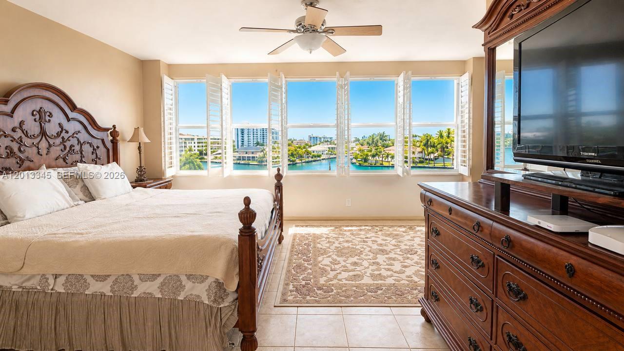 CORAL RIDGE TOWERS NORTH - Residential
