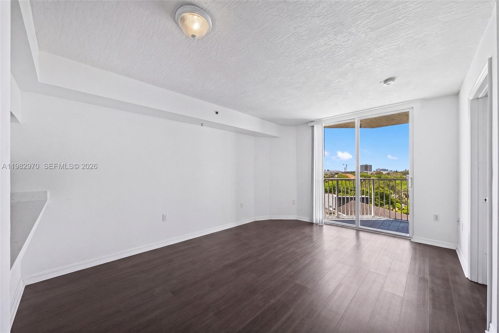 102 SW 6th Ave 605
