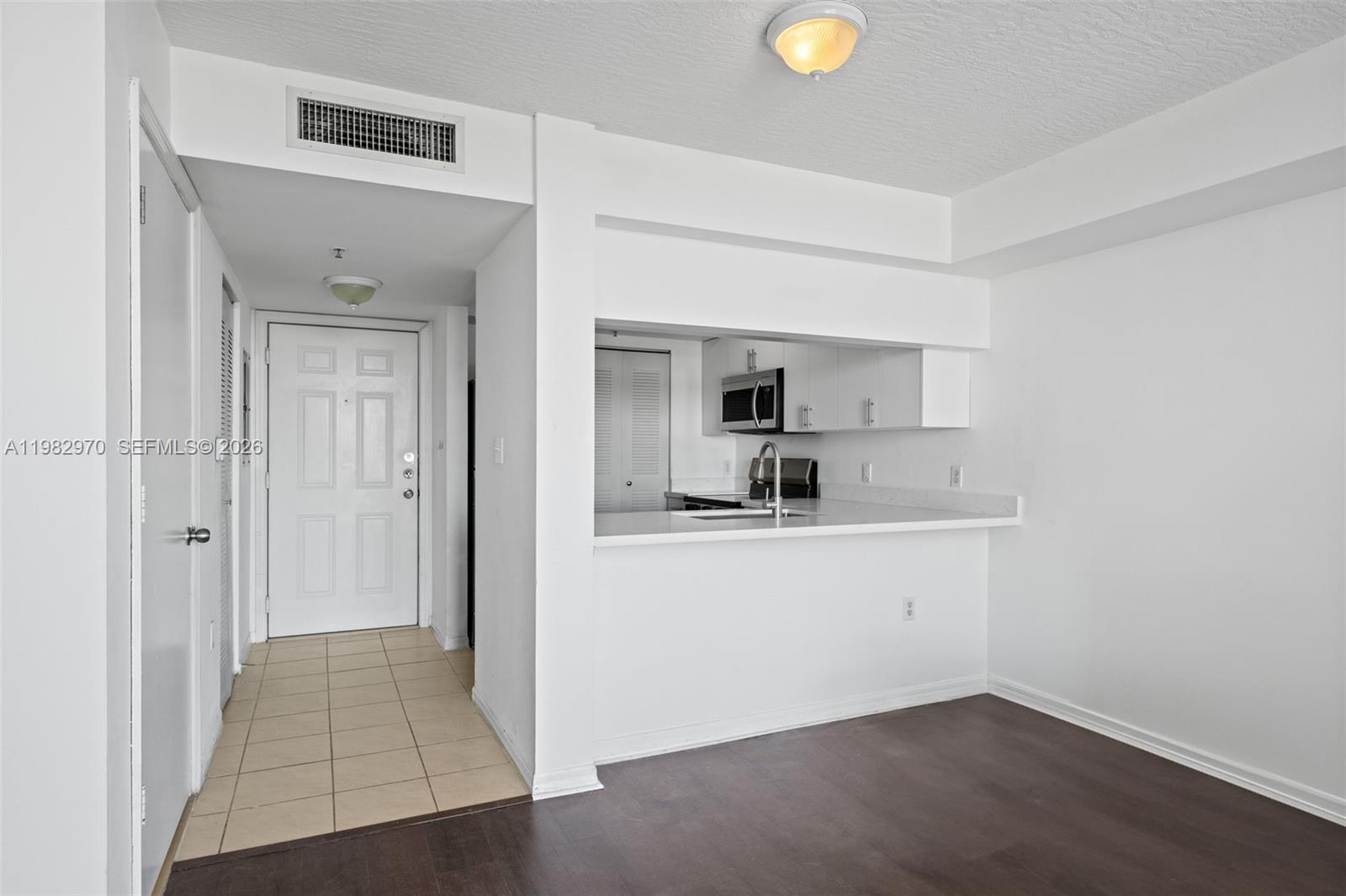 102 SW 6th Ave 605