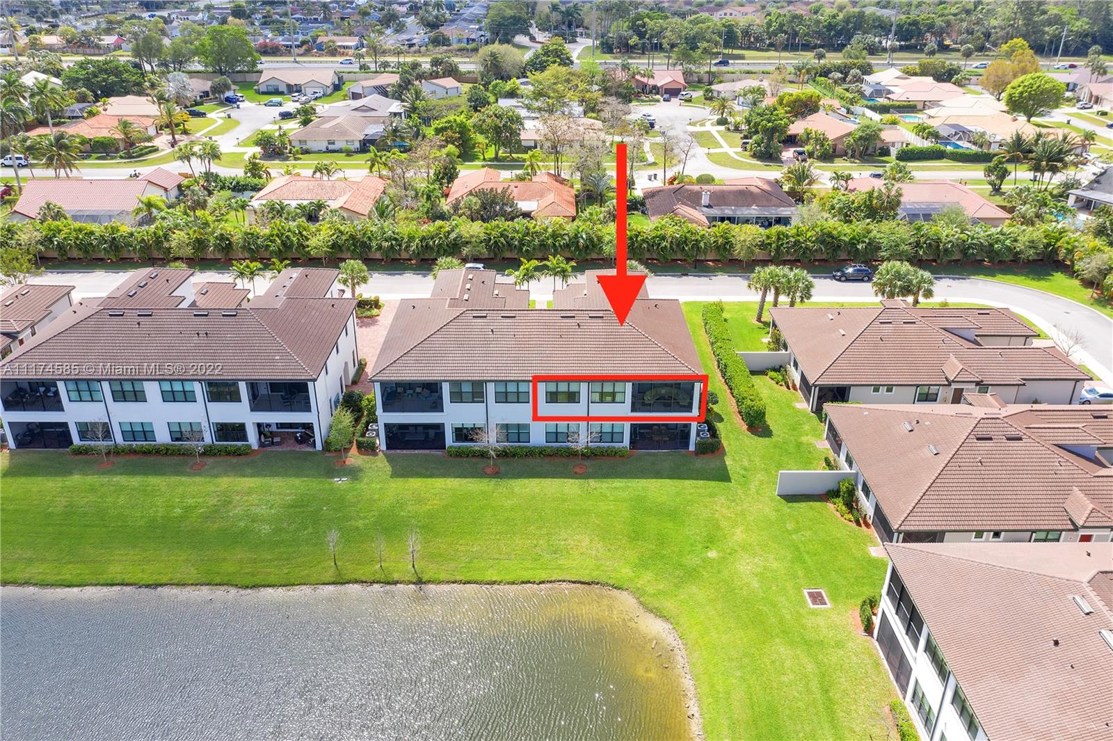 BOCA FLORES CONDO - Residential