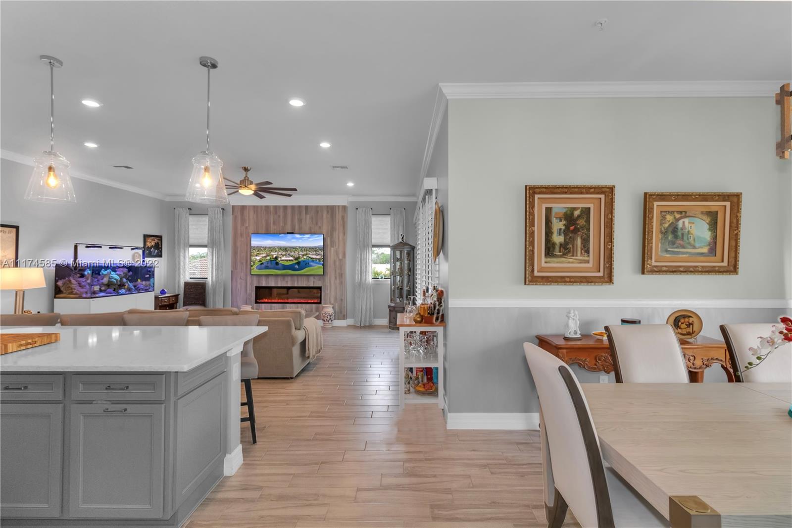 BOCA FLORES CONDO - Residential