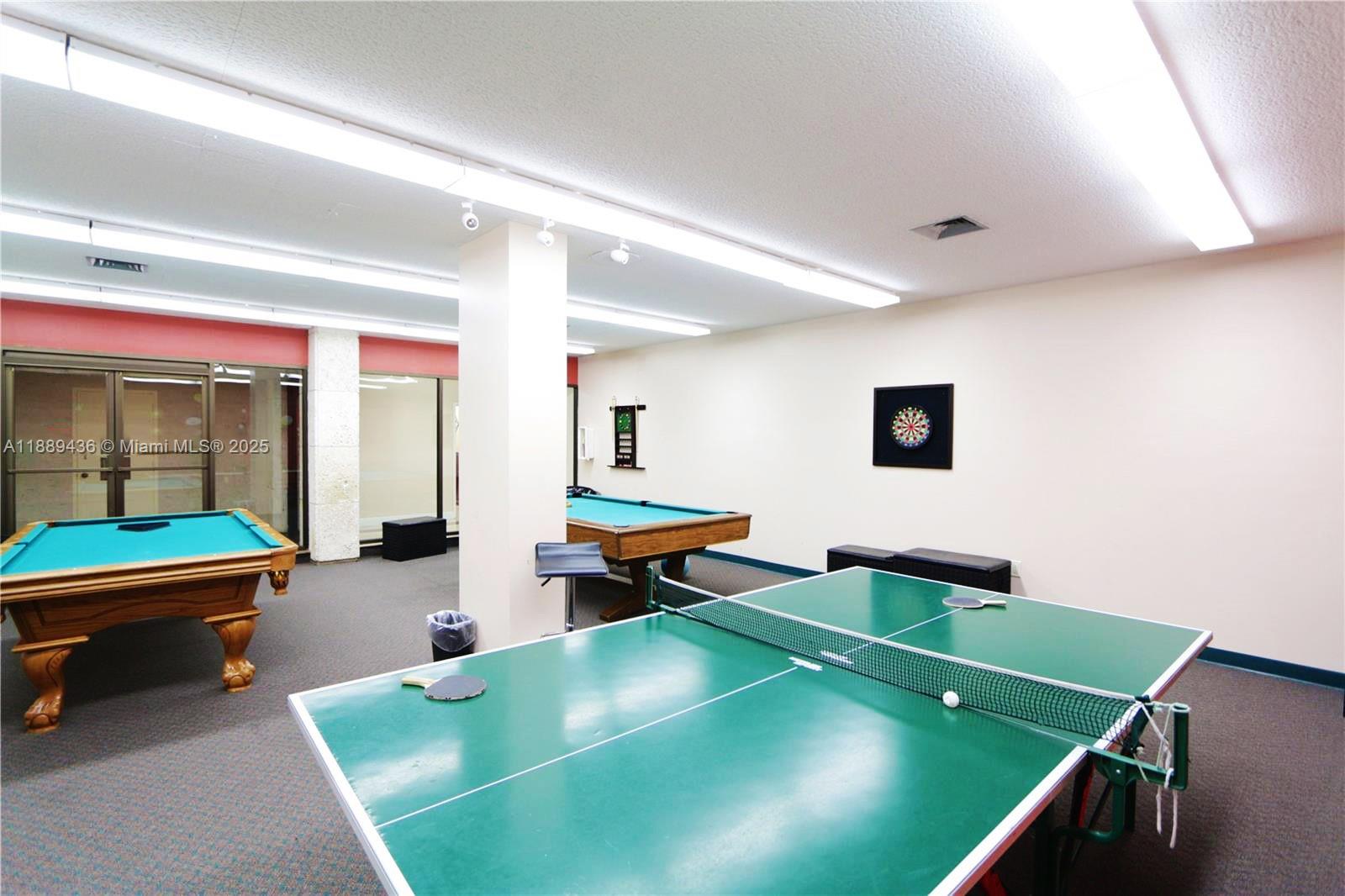 HEMISPHERES CONDO - Residential Lease