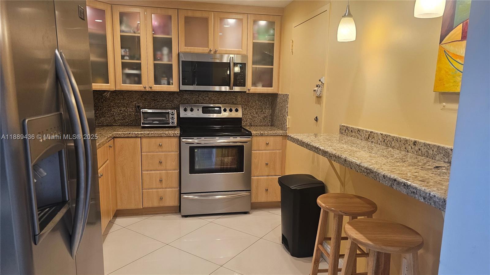 HEMISPHERES CONDO - Residential Lease
