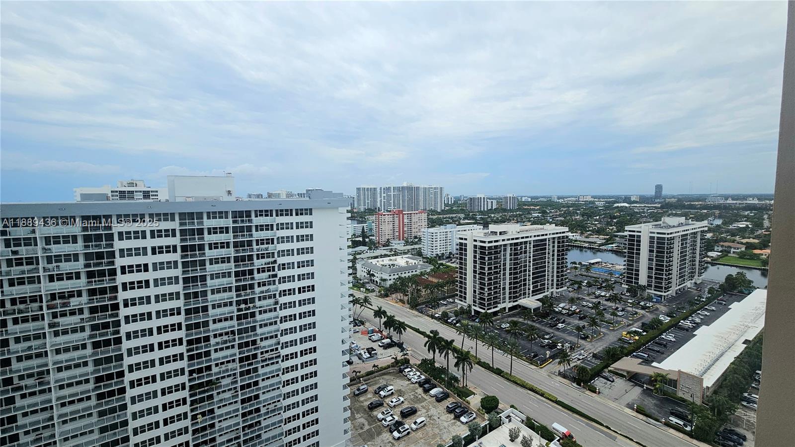 HEMISPHERES CONDO - Residential Lease