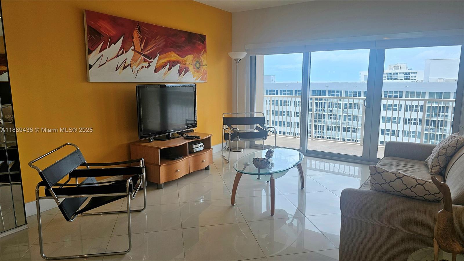 HEMISPHERES CONDO - Residential Lease