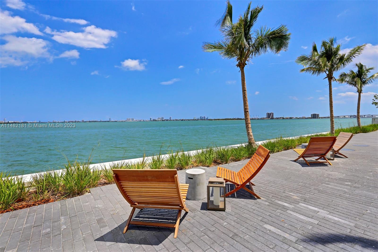 GRAN PARAISO CONDO - Residential