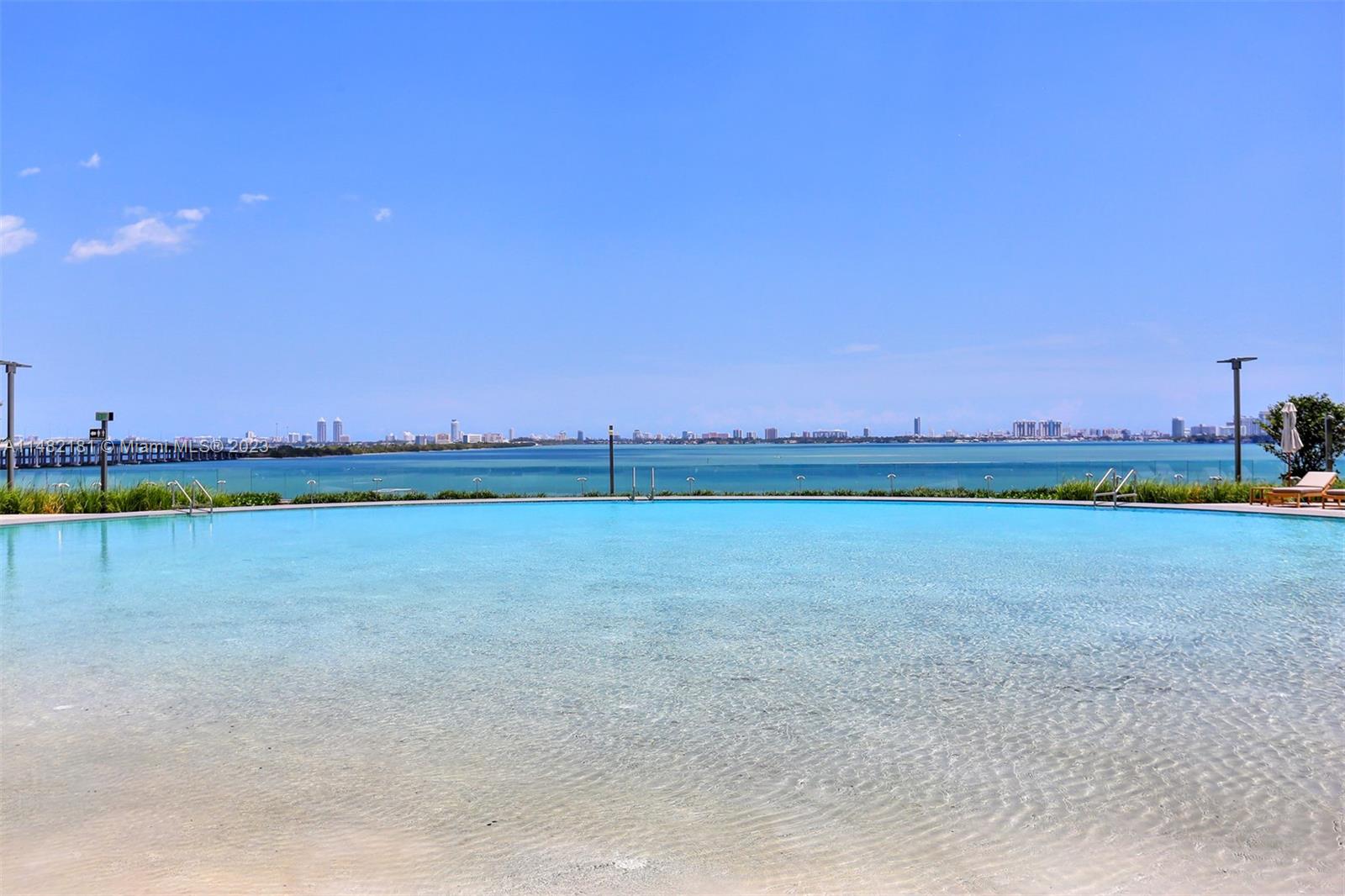 GRAN PARAISO CONDO - Residential