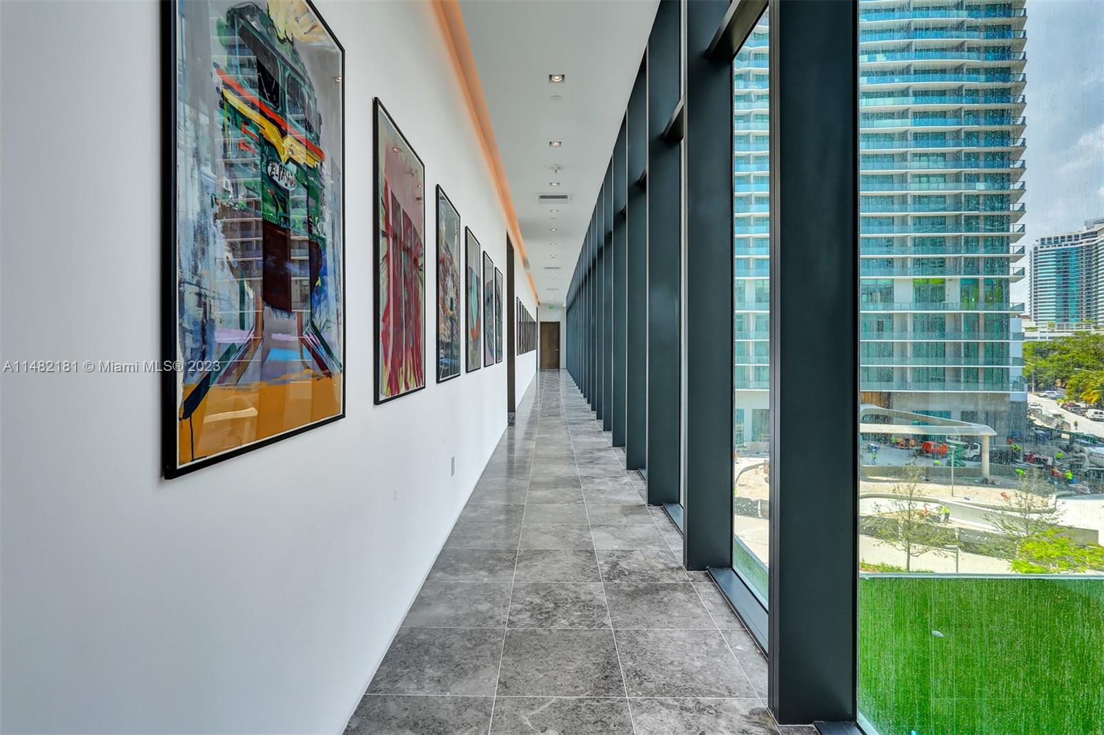 GRAN PARAISO CONDO - Residential