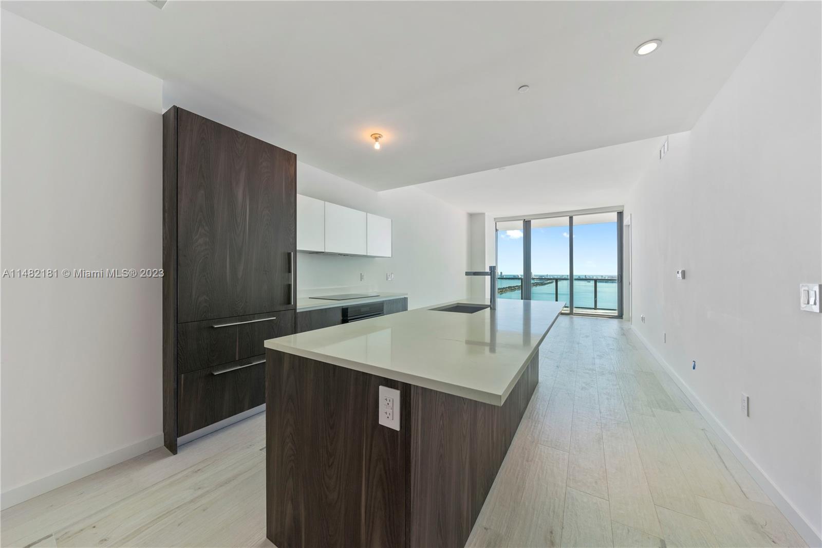 GRAN PARAISO CONDO - Residential