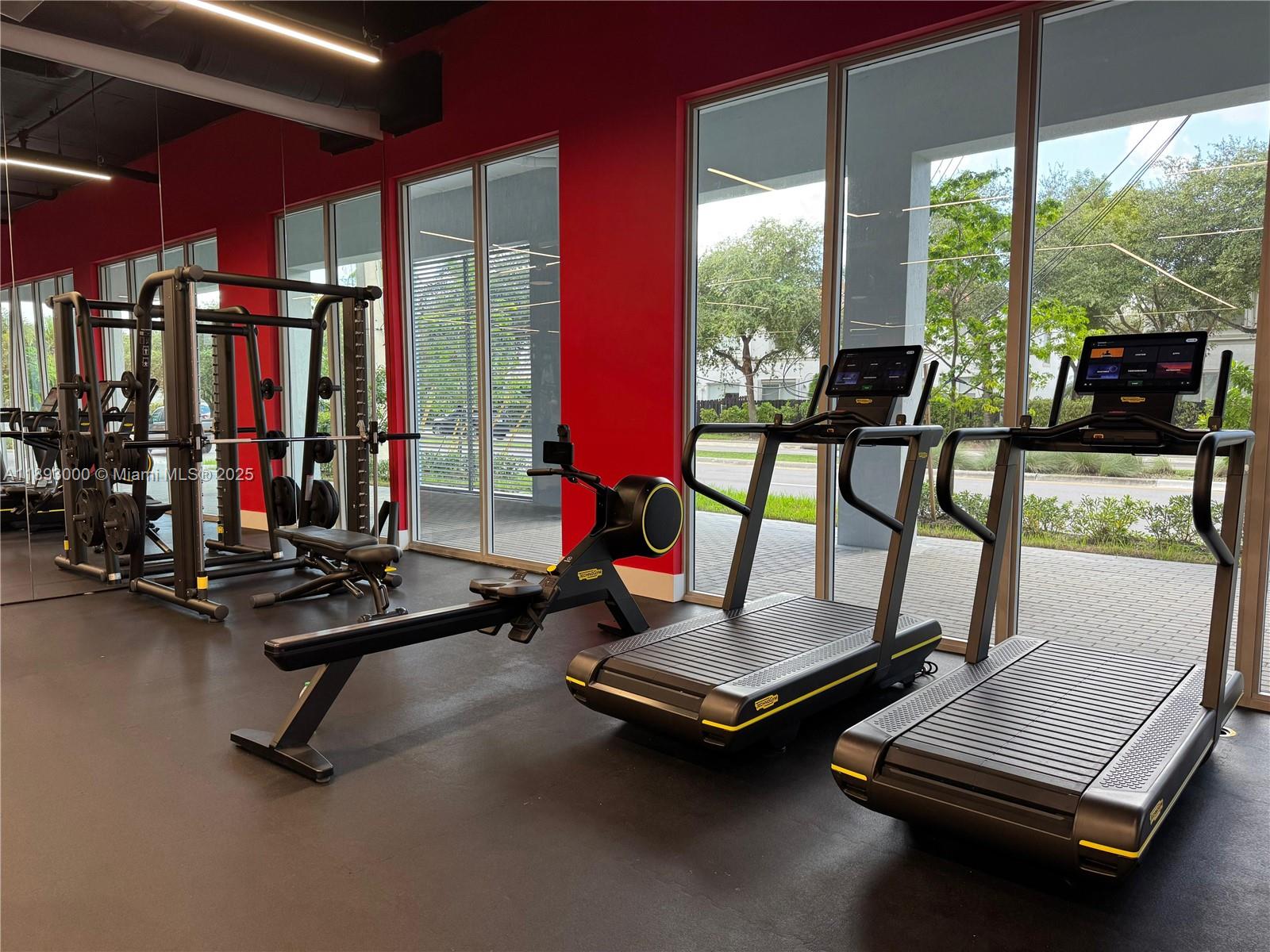 GRAND BAY COMMONS SOUTH - Residential Lease
