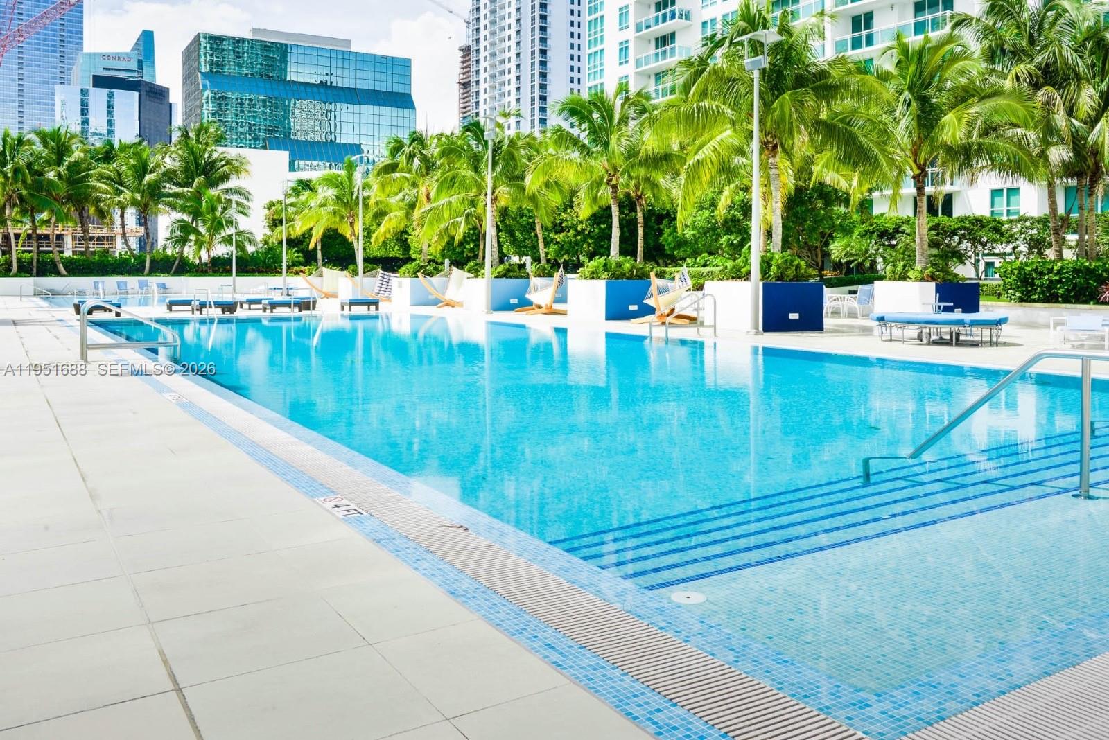 THE PLAZA 851 BRICKELL CO - Residential