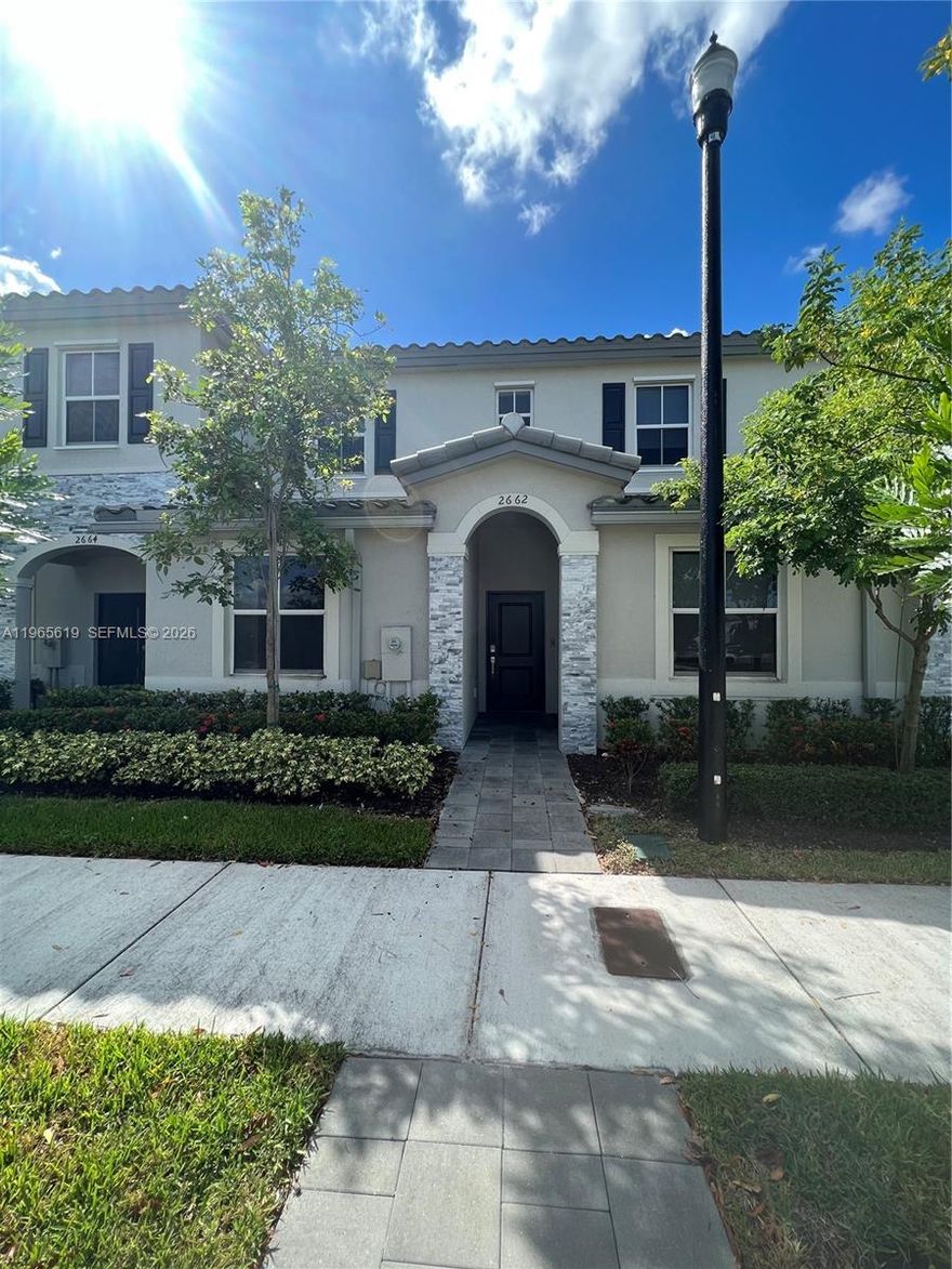 Good Investment opportunity. Cassis model featuring 3 bedrooms and 2.5 bathrooms . Functional layout with comfortable living spaces. Located in the Riviera community, close to shopping, dining, parks, and major roadways, making it highly desirable for tenants. Strong rental potential.