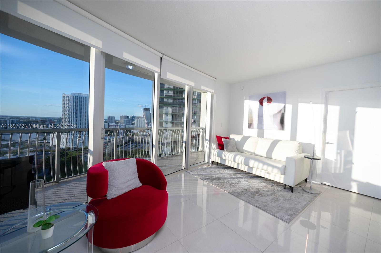 OPERA TOWER CONDO - Residential