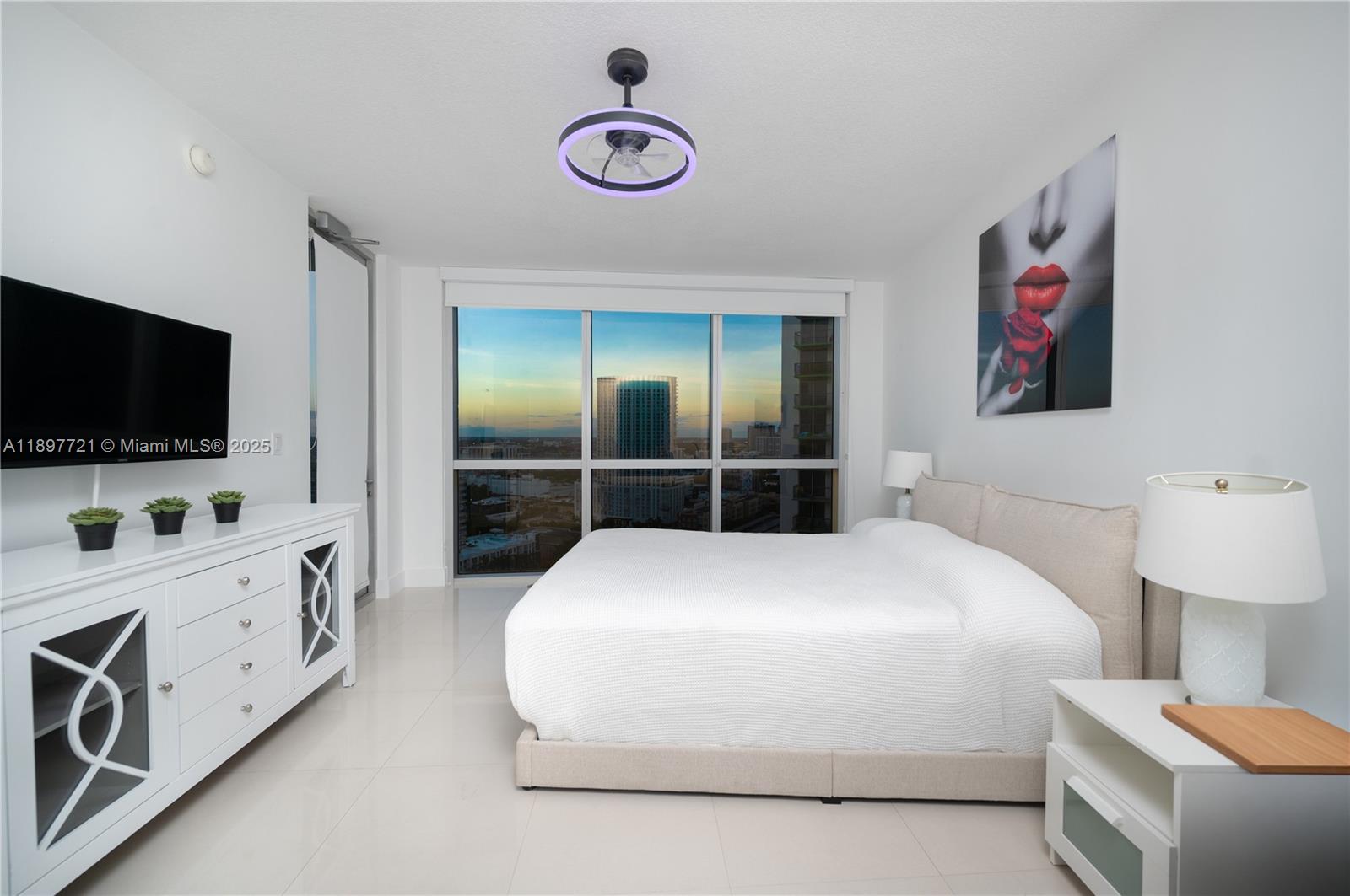 OPERA TOWER CONDO - Residential