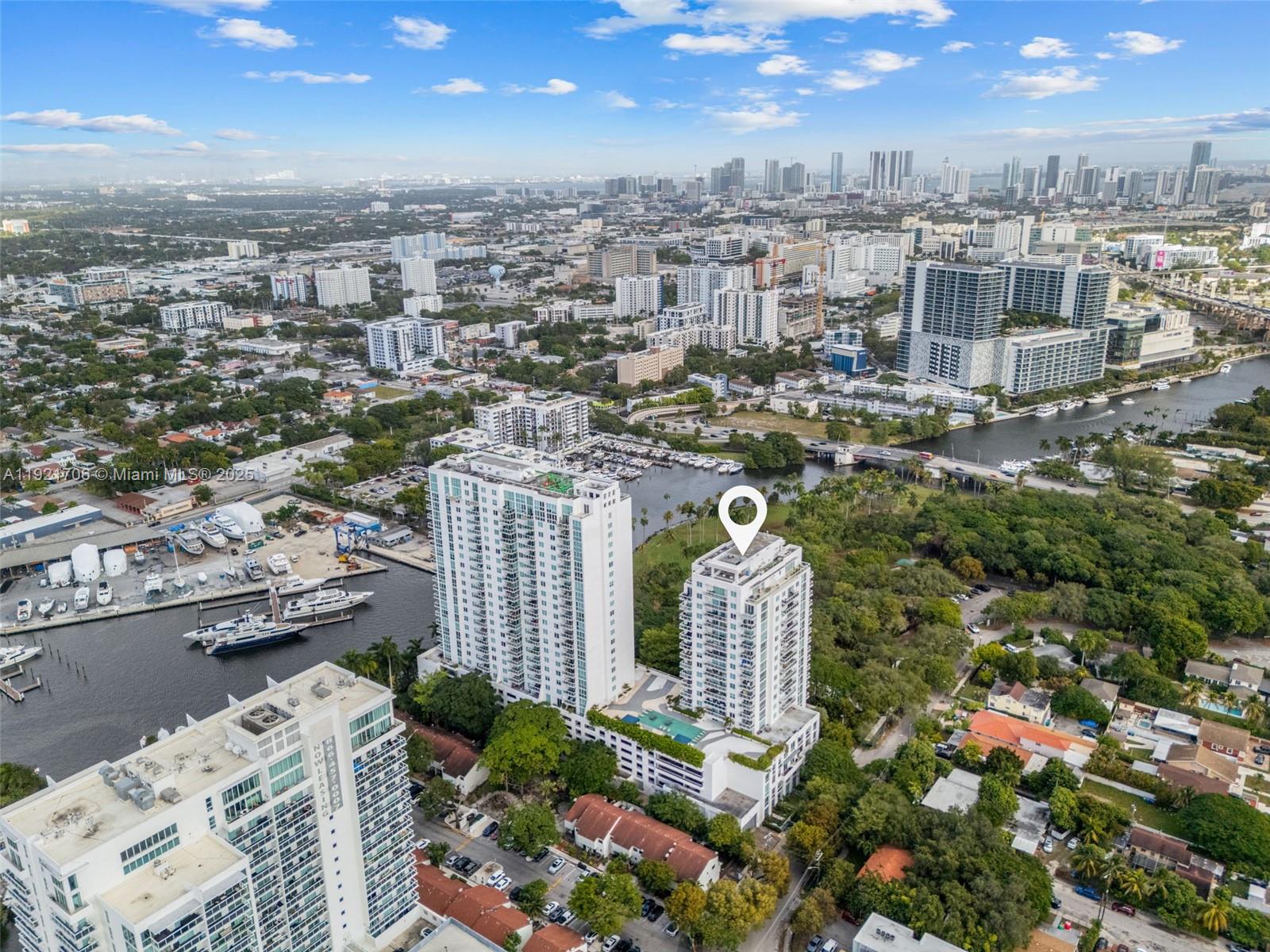 TERRAZAS RIVERPARK VILLAG - Residential