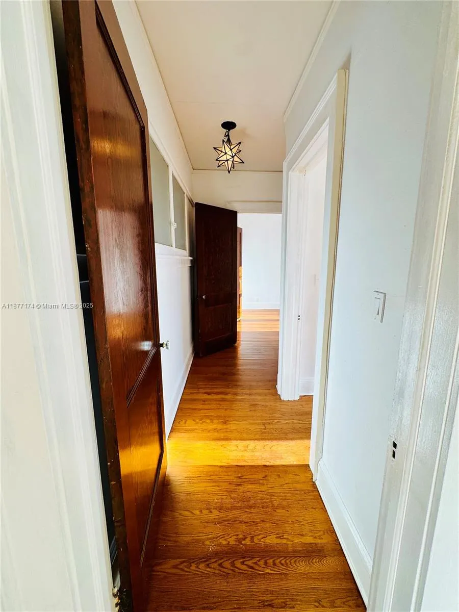 Miami, Florida 33137, United States, 2 Bedrooms Bedrooms, ,1 BathroomBathrooms,Residential,Active,208813