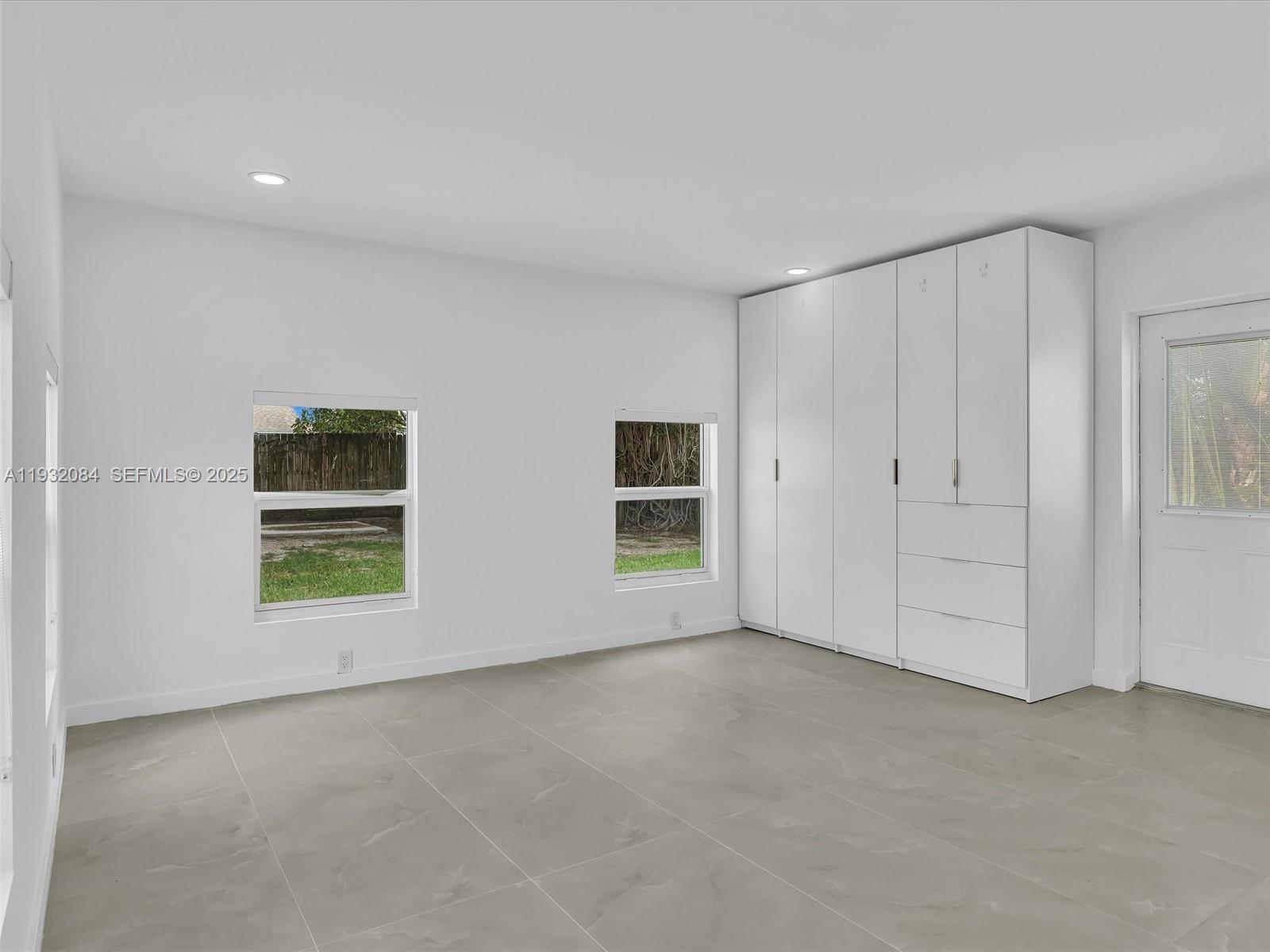 SILVER TERRACE DELRAY - Residential Lease