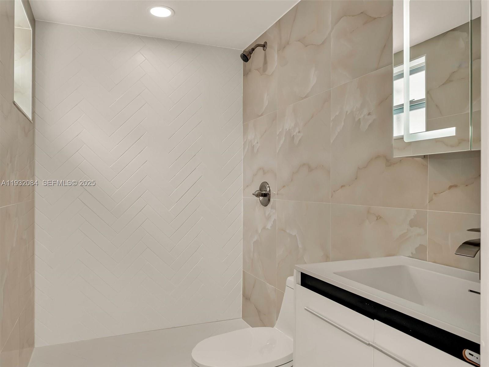 SILVER TERRACE DELRAY - Residential Lease