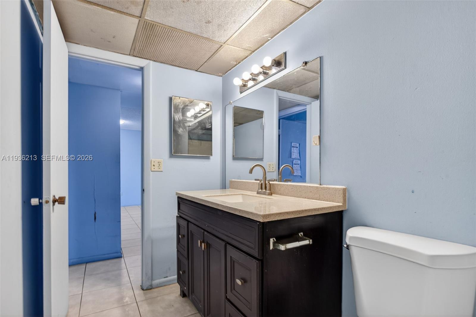 BROOKFIELD SQUARE CONDO - Residential