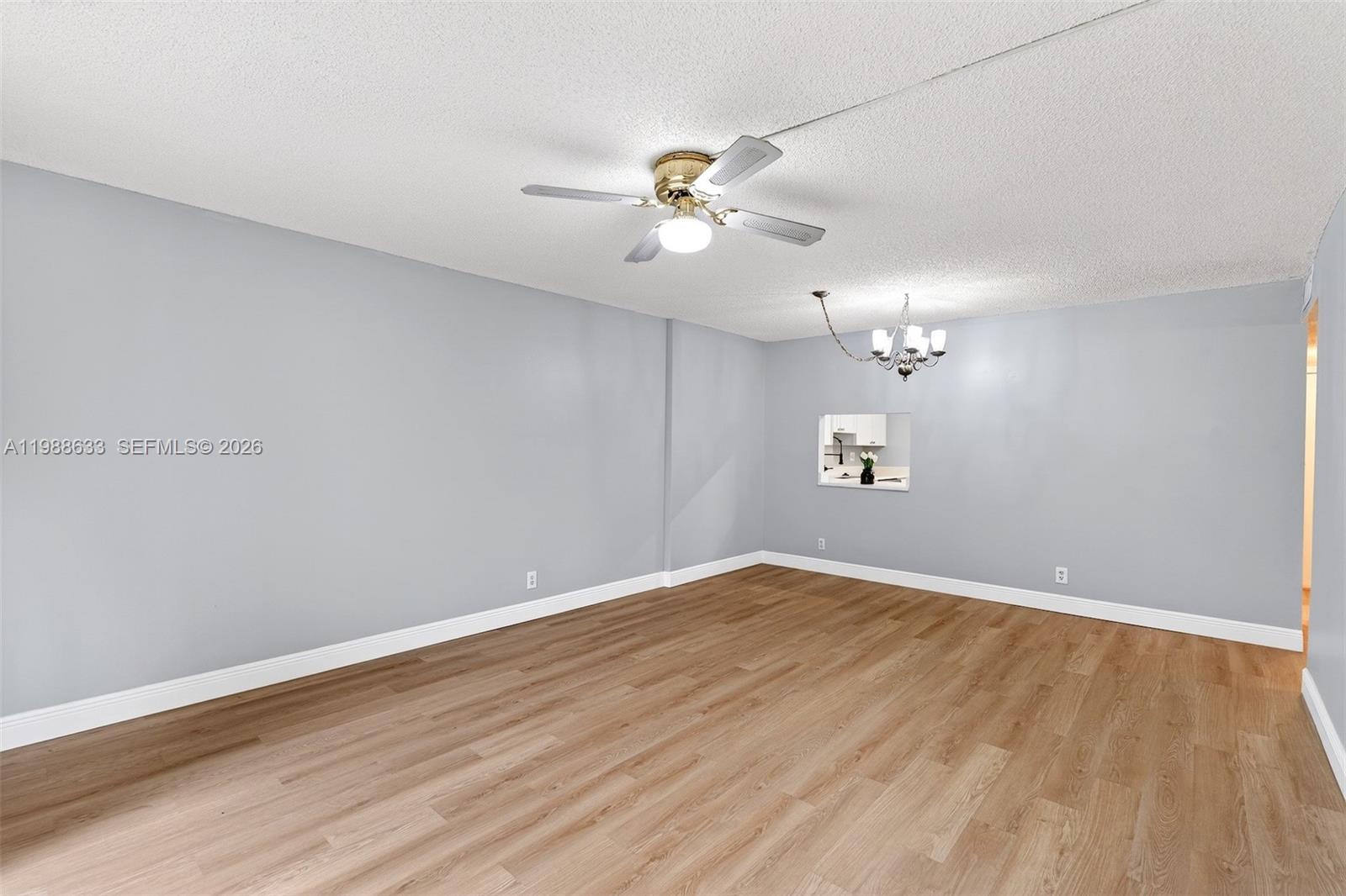 NOVA GARDENS CONDO - Residential