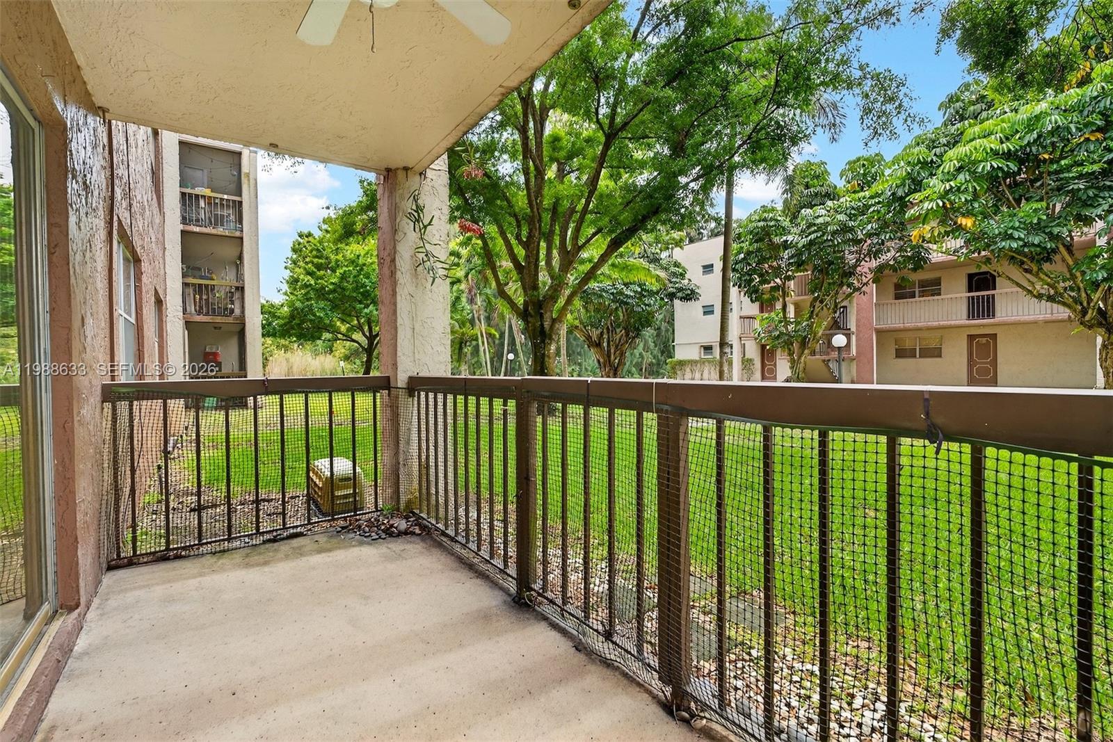 NOVA GARDENS CONDO - Residential