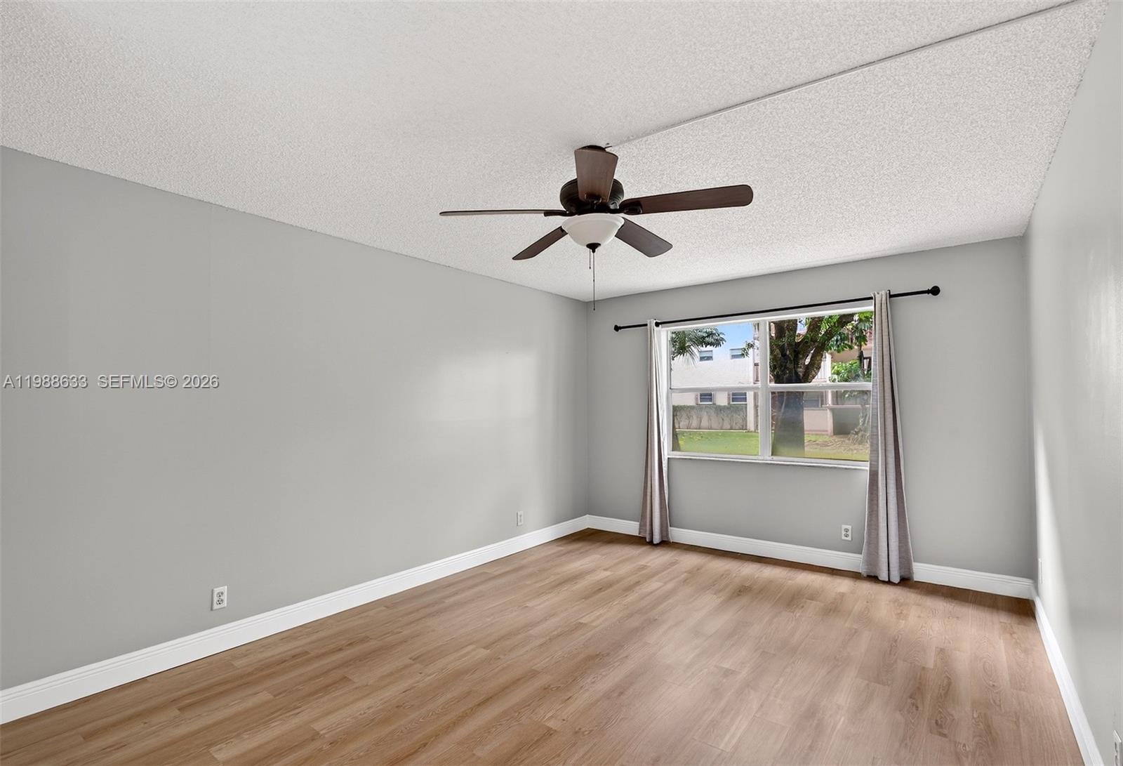 NOVA GARDENS CONDO - Residential