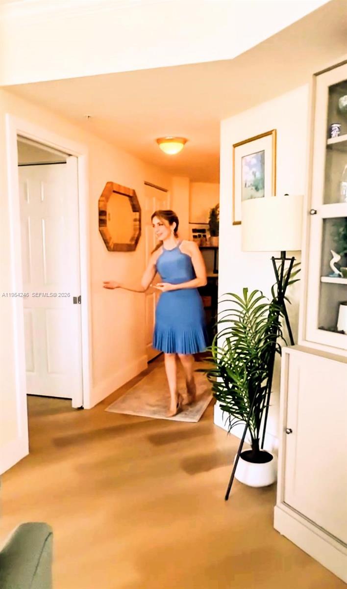 2000 N Bayshore Dr 801