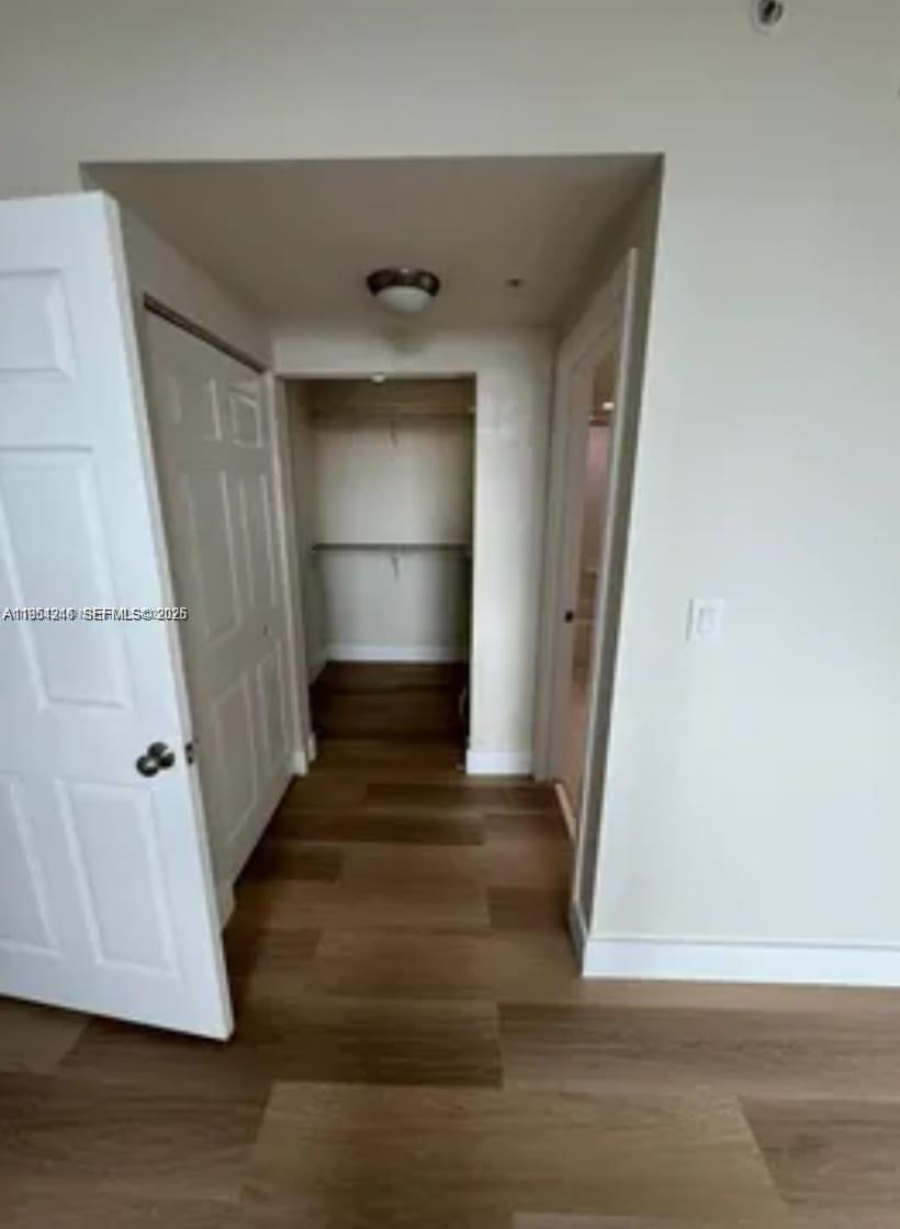 2000 N Bayshore Dr 801