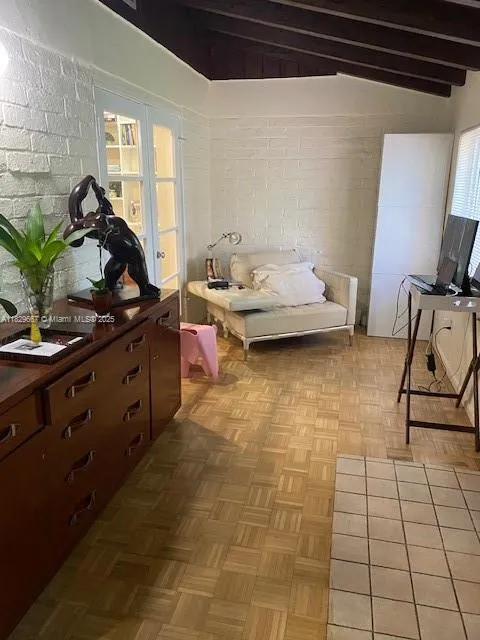 Miami, Florida 33134, United States, 3 Bedrooms Bedrooms, ,2 BathroomsBathrooms,Residential,Active,160965