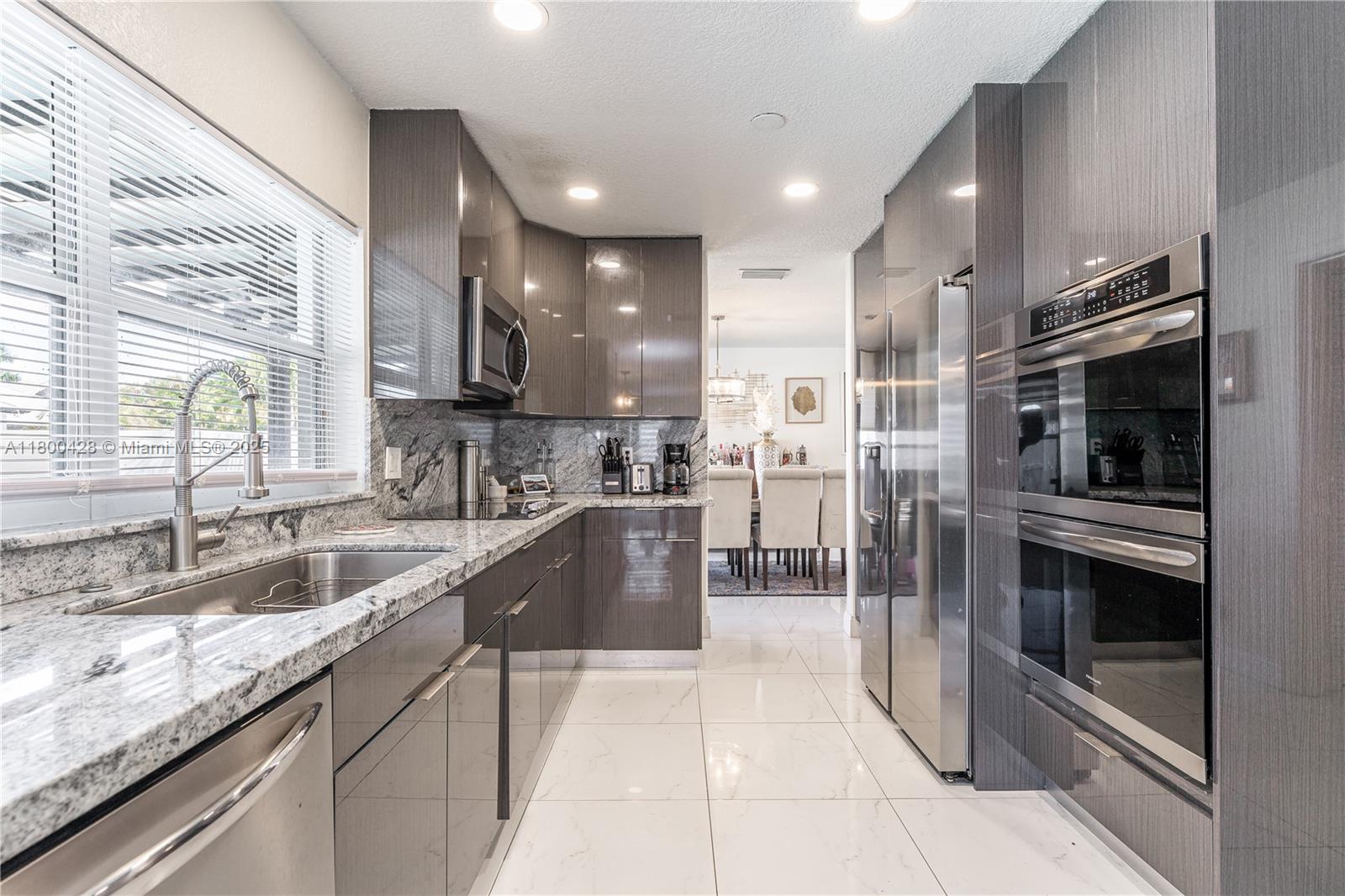 SILVER LAKES AT PEMBROKE - Residential