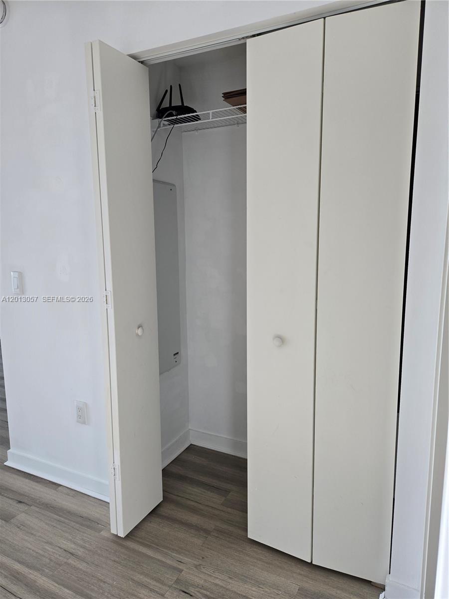 1100 MILLECENTO RESIDENCE - Residential Lease