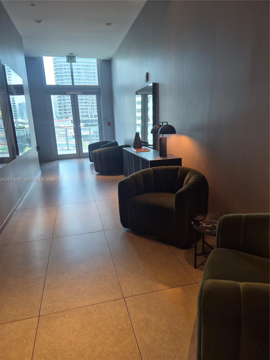 1100 MILLECENTO RESIDENCE - Residential Lease