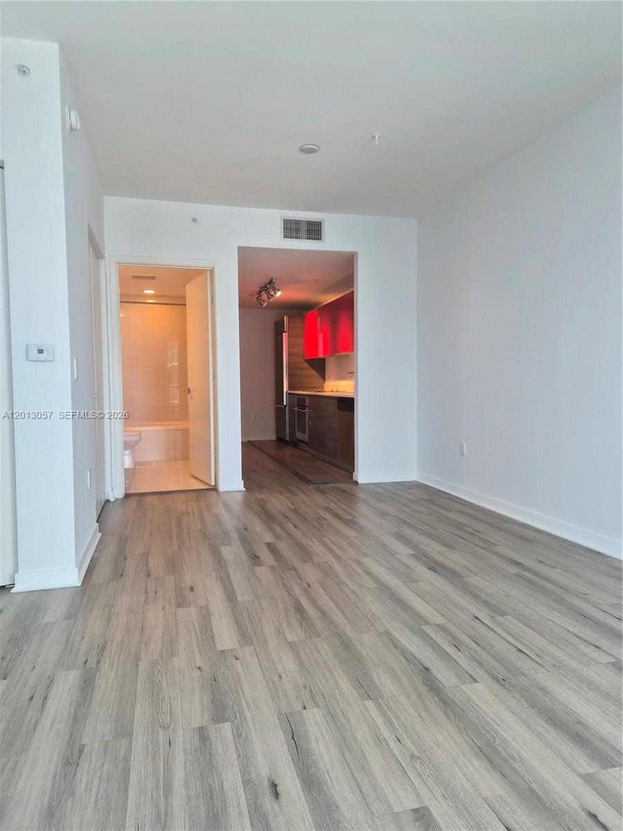 1100 MILLECENTO RESIDENCE - Residential Lease