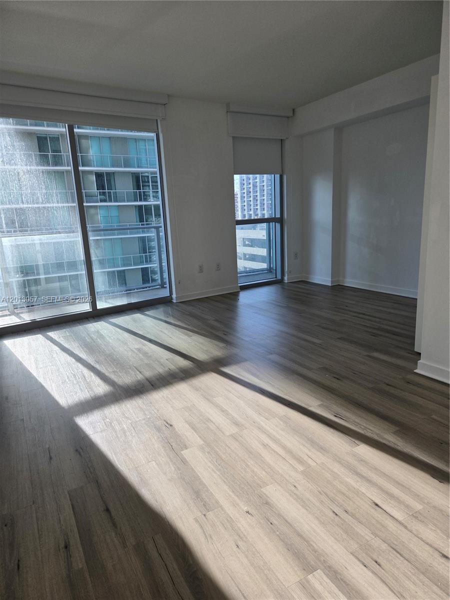 1100 MILLECENTO RESIDENCE - Residential Lease
