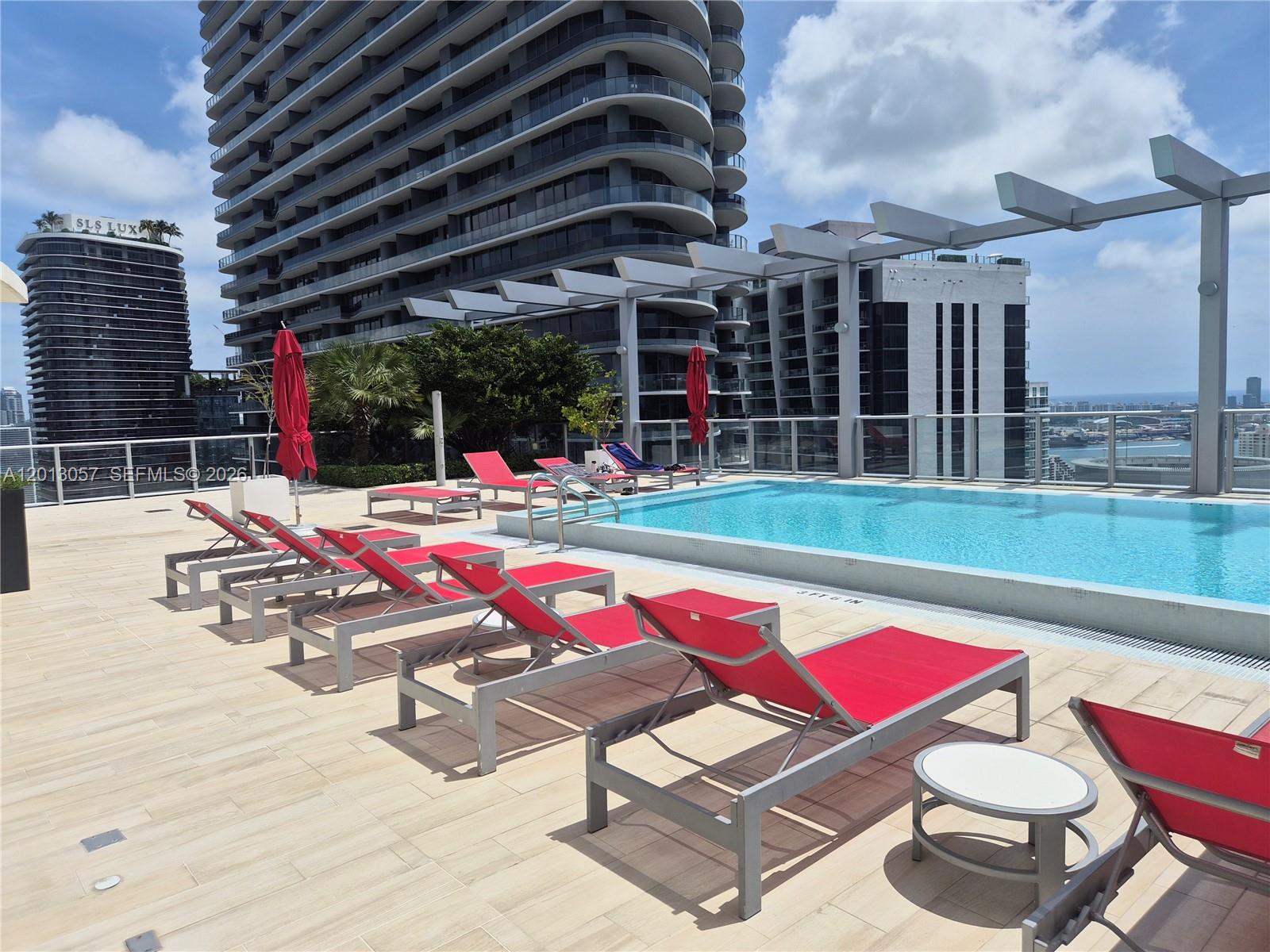 1100 MILLECENTO RESIDENCE - Residential Lease