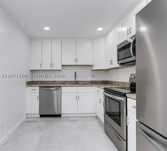 2500 Parkview Dr 1705
