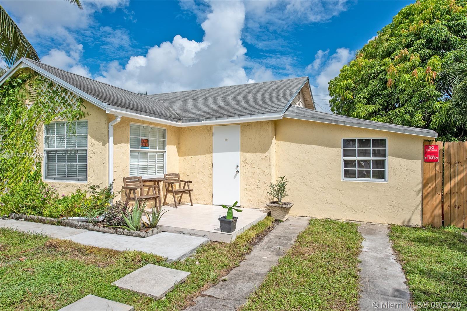 HOLLYWOOD PARK - Residential