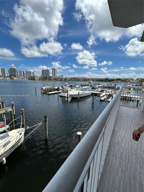 A home in Aventura