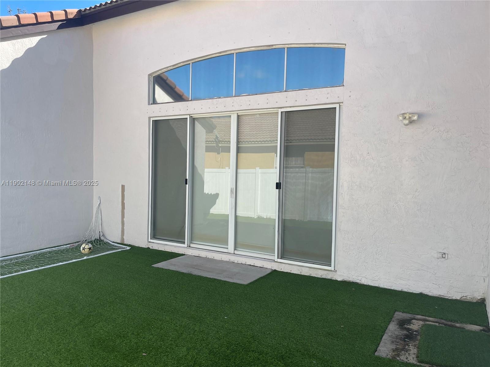 SUNSET LAKES PLAT TWO - Residential