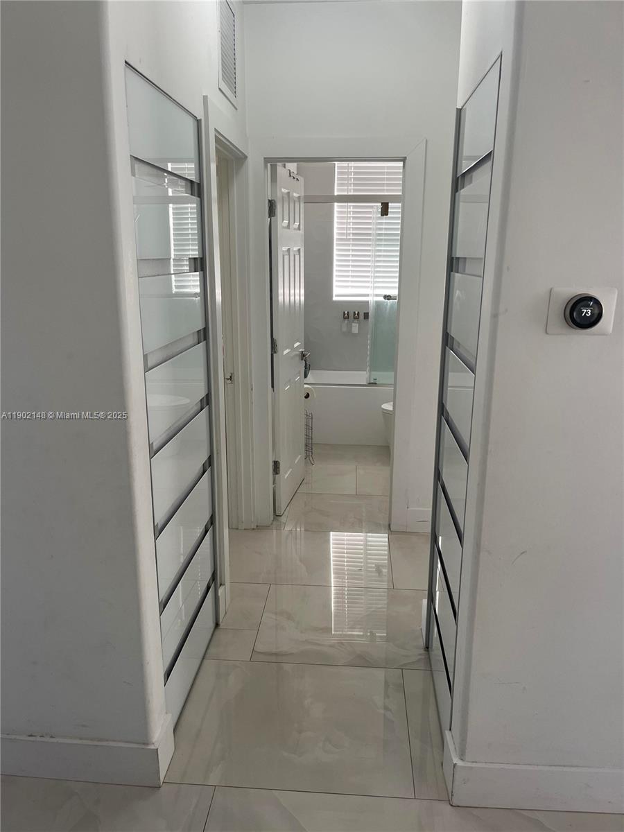 SUNSET LAKES PLAT TWO - Residential