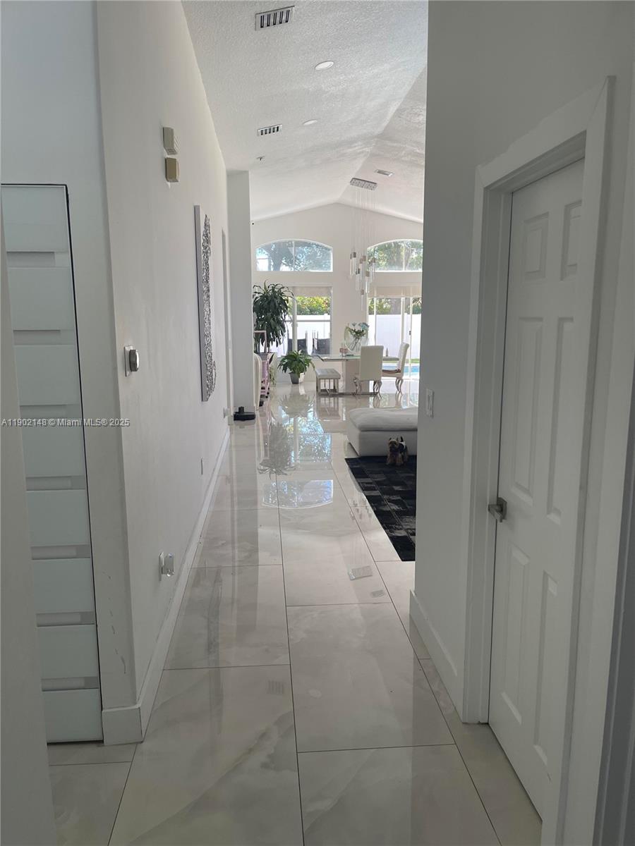 SUNSET LAKES PLAT TWO - Residential