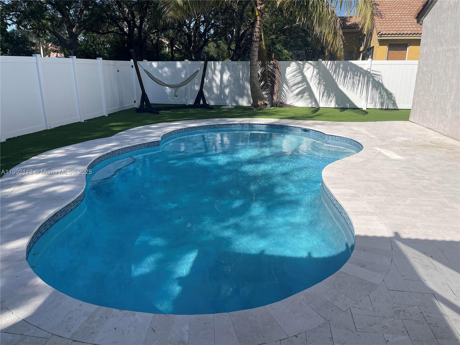 SUNSET LAKES PLAT TWO - Residential