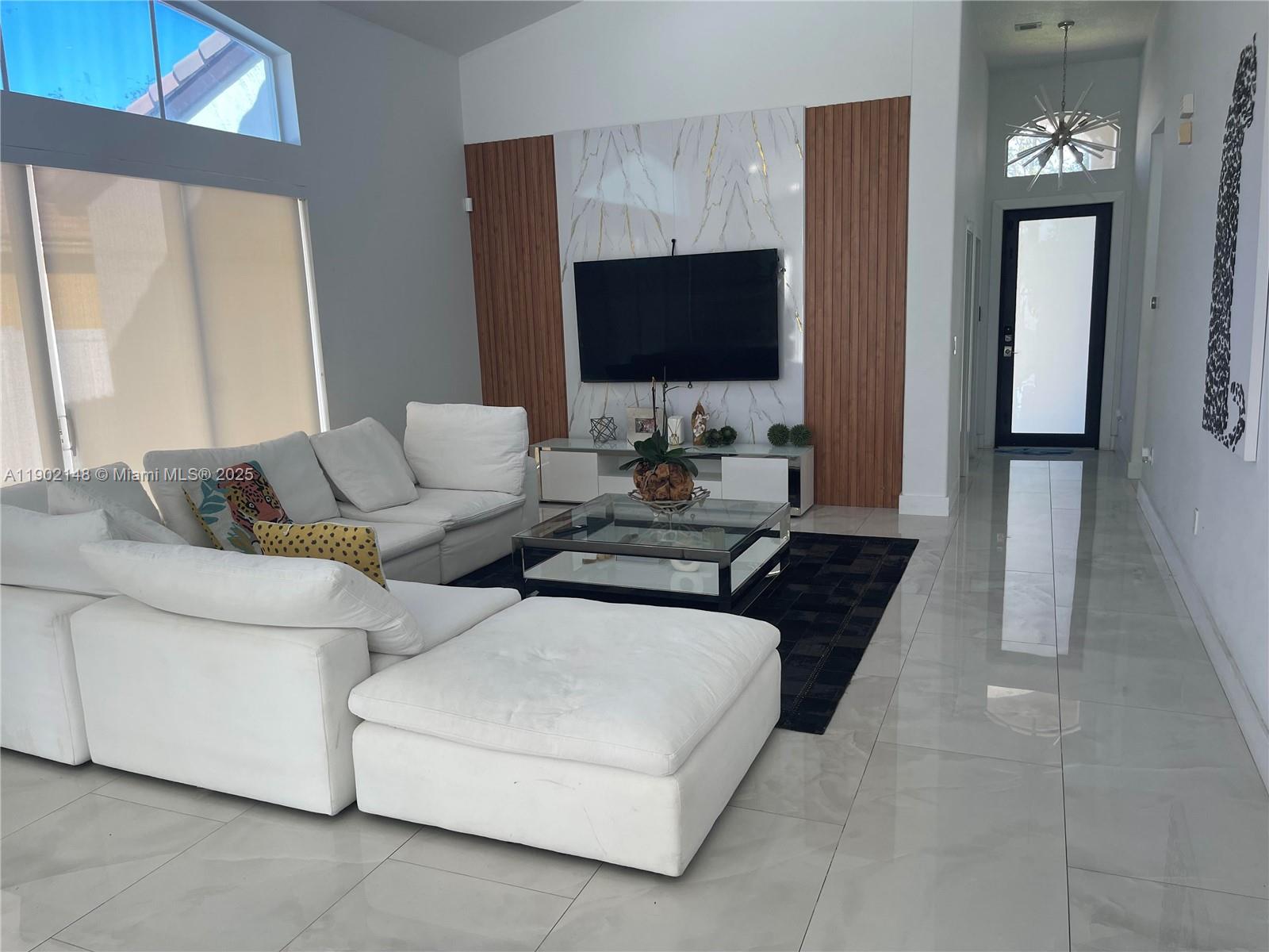 SUNSET LAKES PLAT TWO - Residential