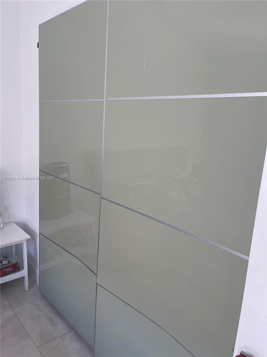 SUNSET LAKES PLAT TWO - Residential