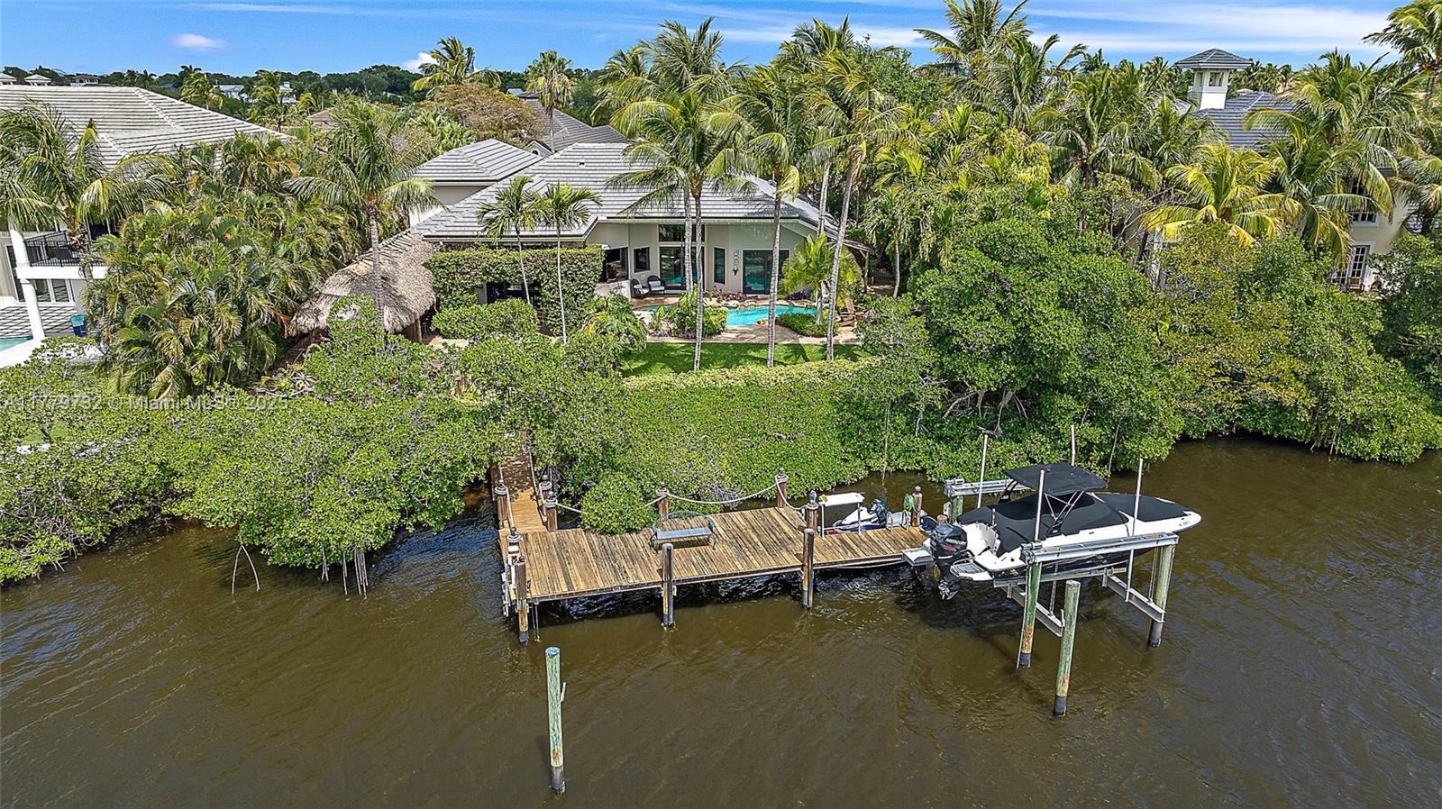 Islands of Jupiter - Residential