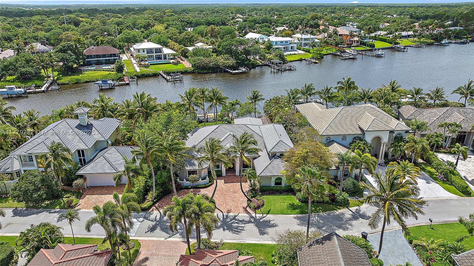 Islands of Jupiter - Residential