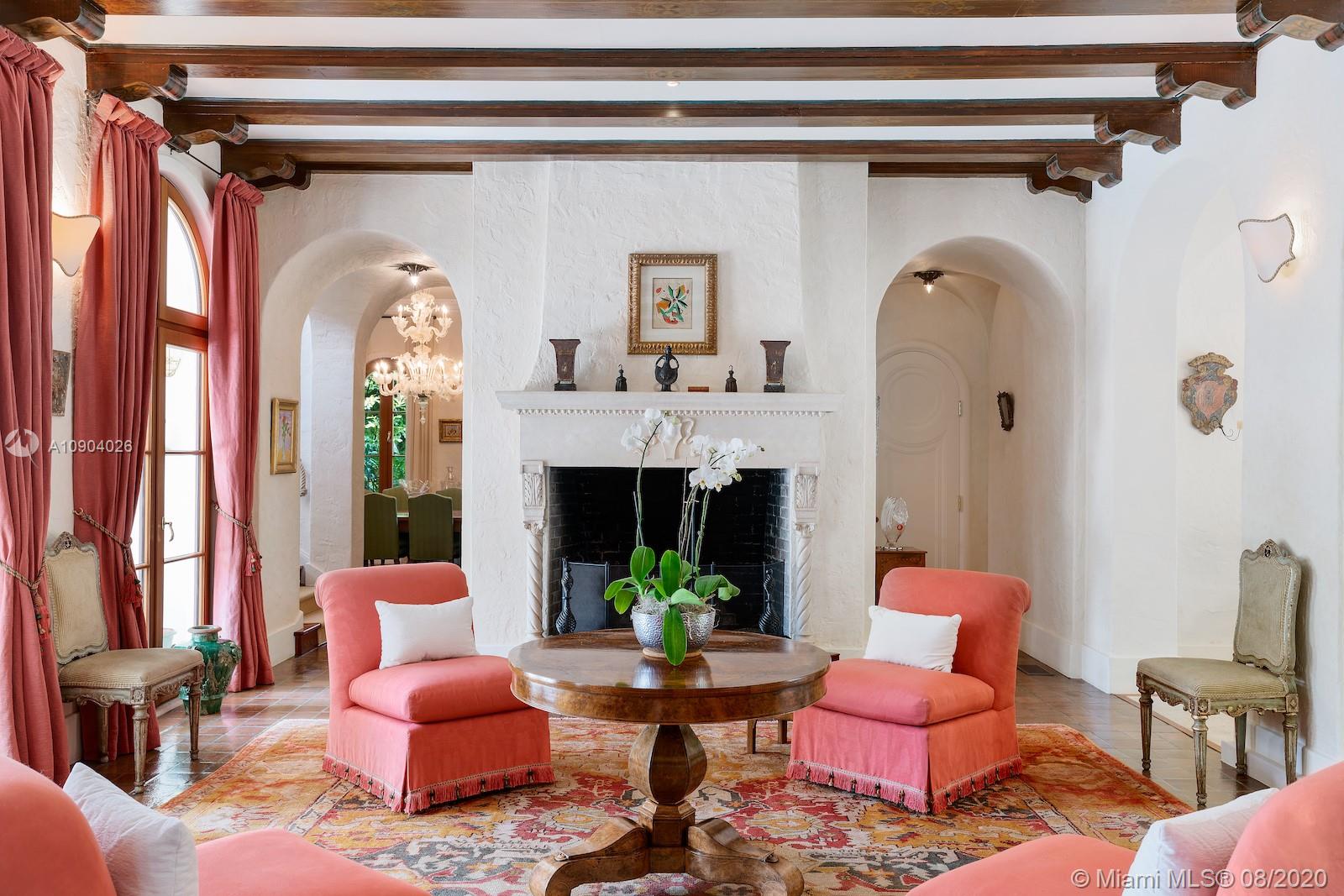 LEAFY WAY - Residential