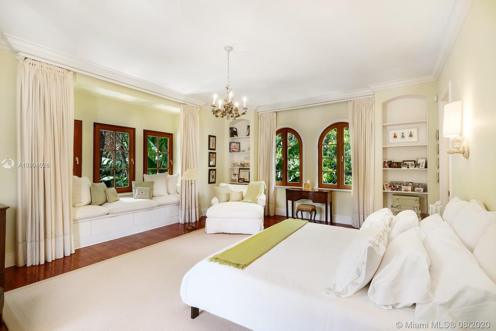 LEAFY WAY - Residential